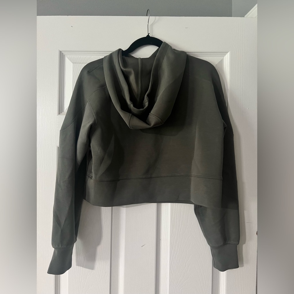 Lululemon Gray Green Cropped Hoodie - Picture 4 of 5